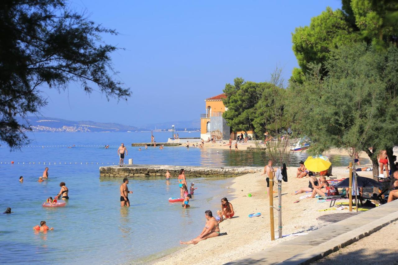 Apartments By The Sea Kastel Kambelovac, Kastela - 8679 Eksteriør bilde